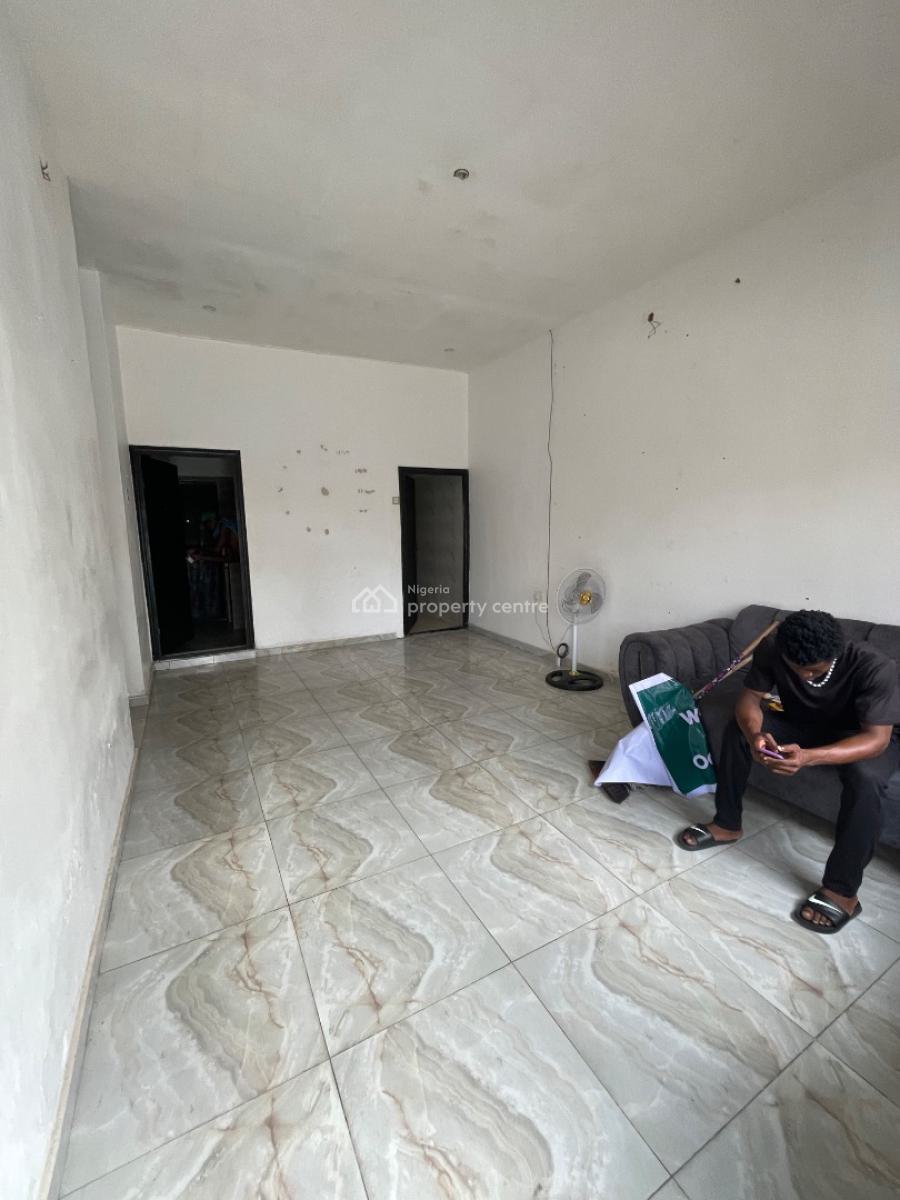 2 Bedrooms in a Secured Estate, Majek, Bashorun Estate, Sangotedo, Ajah, Lagos, Flat / Apartment for Rent
