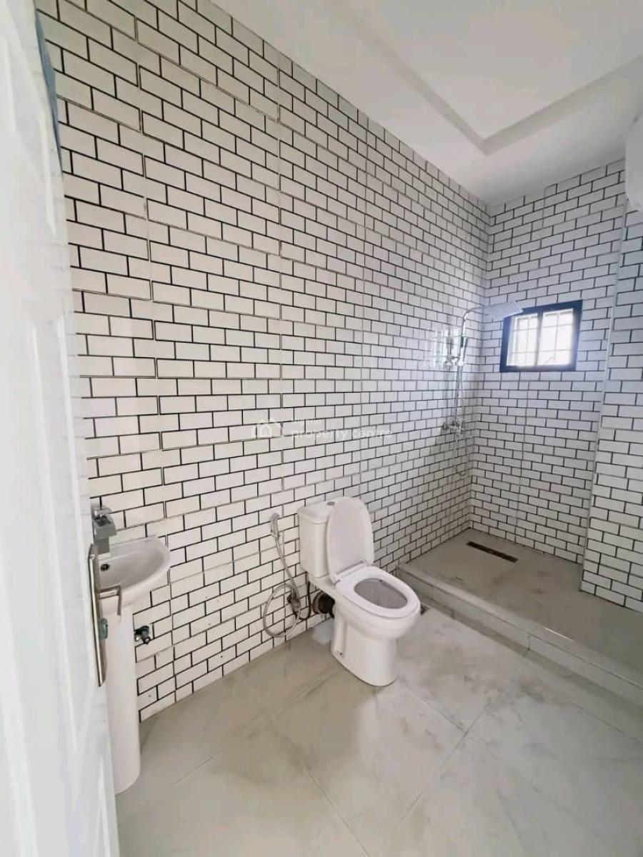 Lovely  Serviced 3 Bedroom, Gilmore, Jahi, Abuja, Flat / Apartment for Rent