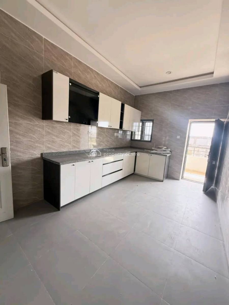 Lovely  Serviced 3 Bedroom, Gilmore, Jahi, Abuja, Flat / Apartment for Rent