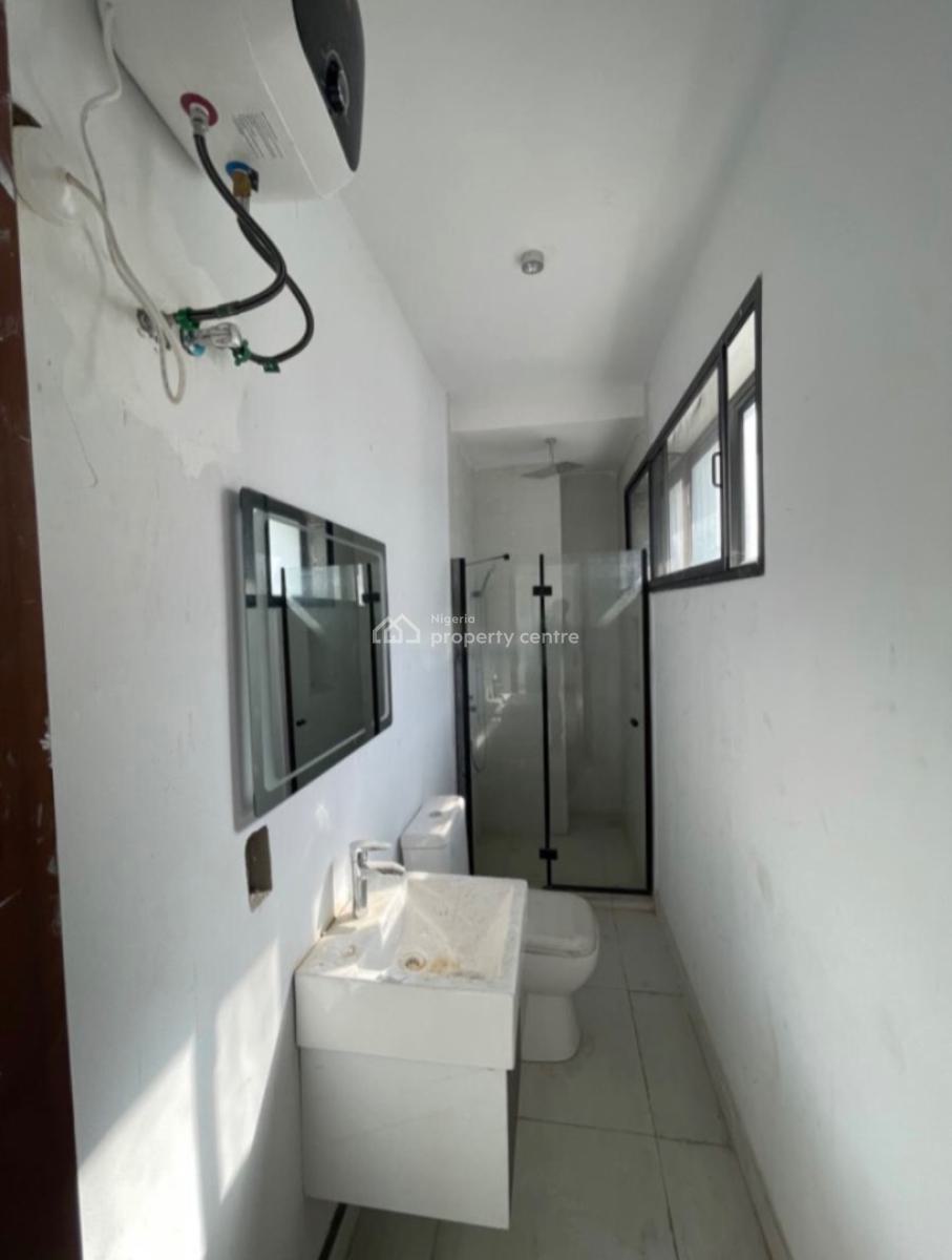 Expansive 4 Bedroom Maisonette with Bq, Off Freedom Way, Lekki Phase 1, Lekki, Lagos, House for Rent