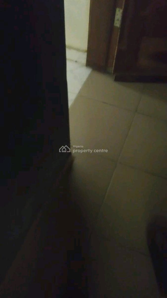 a Very Spacious Two Bedroom Flat, Ibadan Street, Adekunle, Yaba, Lagos, Flat / Apartment for Rent