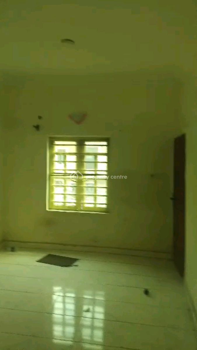 a Very Spacious Two Bedroom Flat, Ibadan Street, Adekunle, Yaba, Lagos, Flat / Apartment for Rent