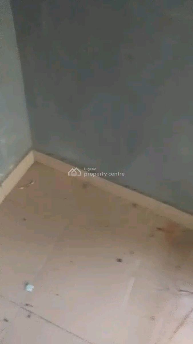 a Very Spacious Two Bedroom Flat, Ibadan Street, Adekunle, Yaba, Lagos, Flat / Apartment for Rent