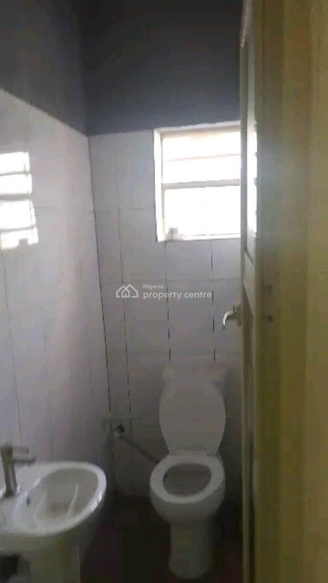 a Very Spacious Two Bedroom Flat, Ibadan Street, Adekunle, Yaba, Lagos, Flat / Apartment for Rent
