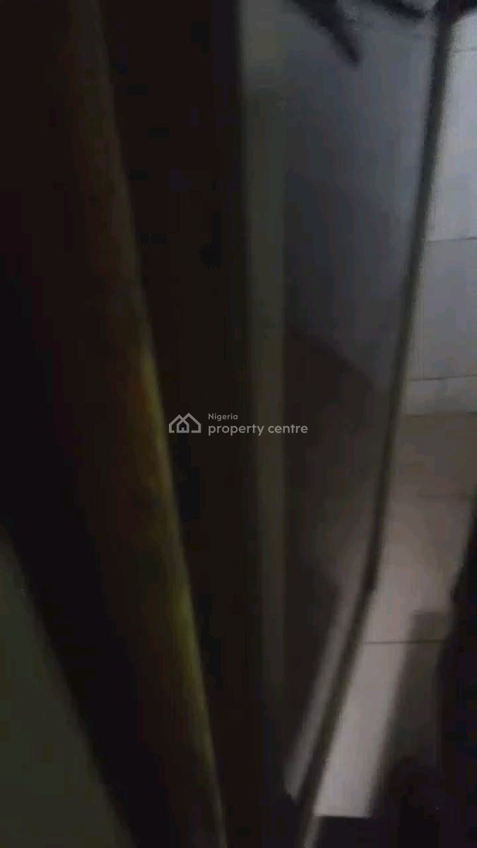 a Very Spacious Two Bedroom Flat, Ibadan Street, Adekunle, Yaba, Lagos, Flat / Apartment for Rent