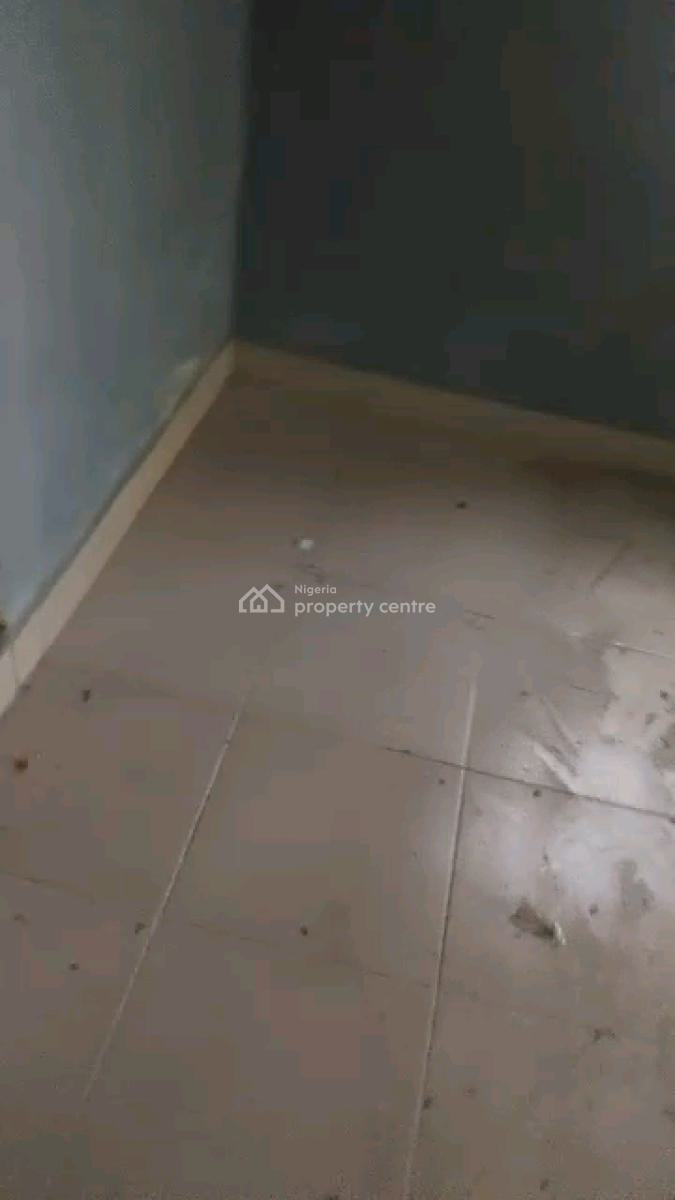 a Very Spacious Two Bedroom Flat, Ibadan Street, Adekunle, Yaba, Lagos, Flat / Apartment for Rent