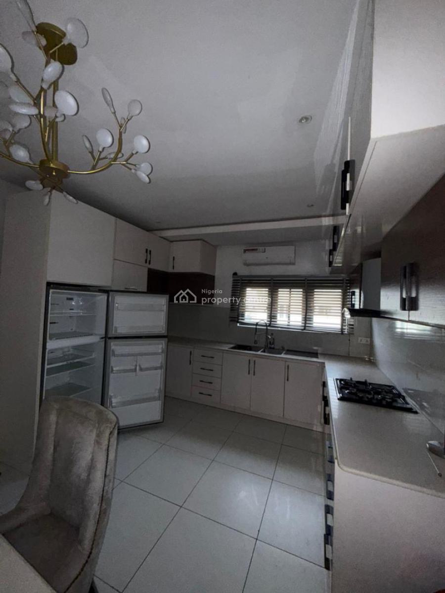 Exclusive 2 Bedroom Terraced Duplex, Lekki Phase 1, Lekki, Lagos, Terraced Duplex for Sale