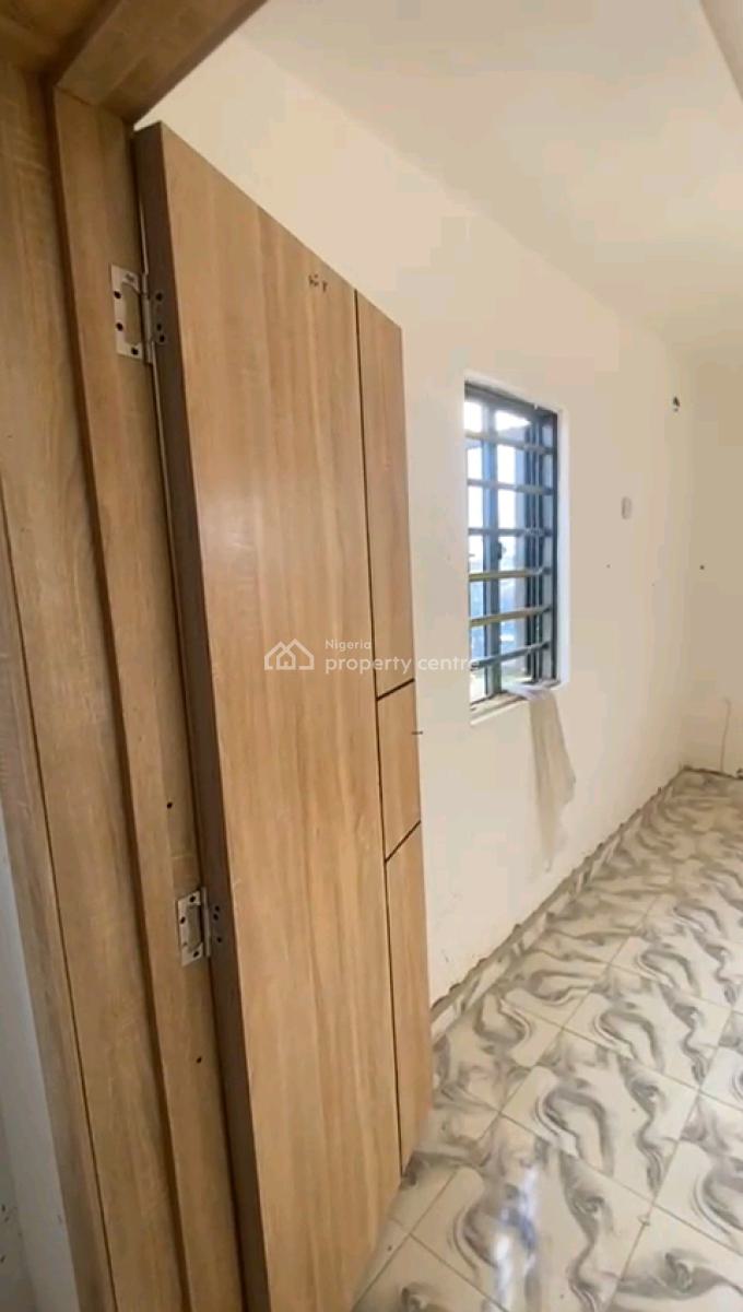 2 Nos of Spacious 2bedroom Upflat  All Room En-suite with for Lease, Aran Orin Street, Ifako, Gbagada, Lagos, Flat / Apartment for Rent