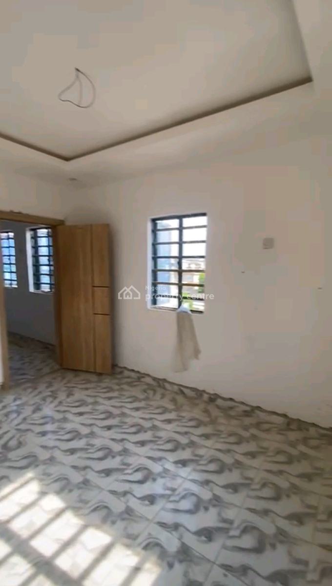 2 Nos of Spacious 2bedroom Upflat  All Room En-suite with for Lease, Aran Orin Street, Ifako, Gbagada, Lagos, Flat / Apartment for Rent