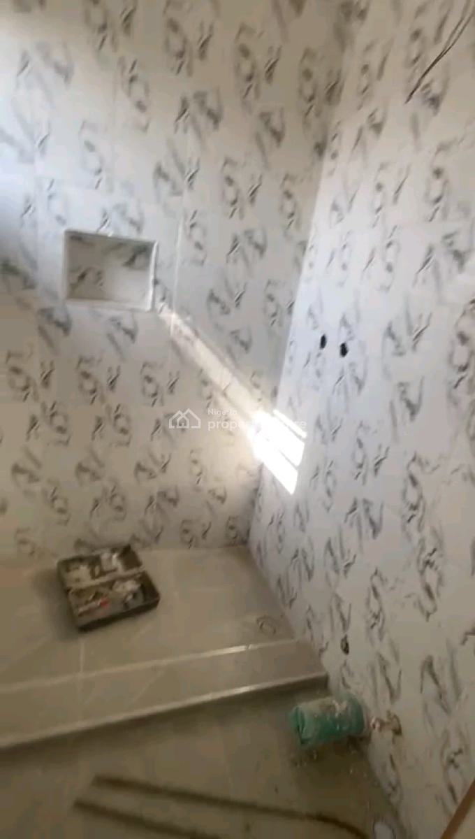 2 Nos of Spacious 2bedroom Upflat  All Room En-suite with for Lease, Aran Orin Street, Ifako, Gbagada, Lagos, Flat / Apartment for Rent