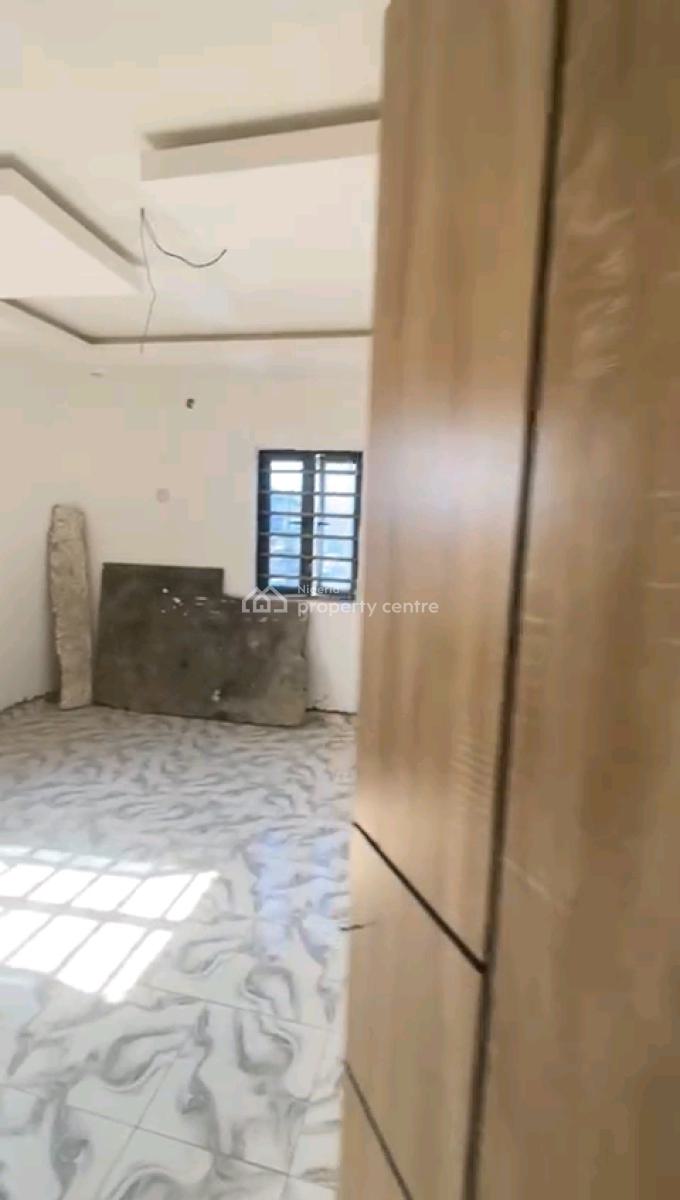 2 Nos of Spacious 2bedroom Upflat  All Room En-suite with for Lease, Aran Orin Street, Ifako, Gbagada, Lagos, Flat / Apartment for Rent