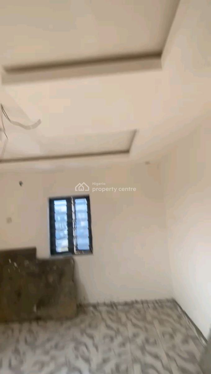 2 Nos of Spacious 2bedroom Upflat  All Room En-suite with for Lease, Aran Orin Street, Ifako, Gbagada, Lagos, Flat / Apartment for Rent