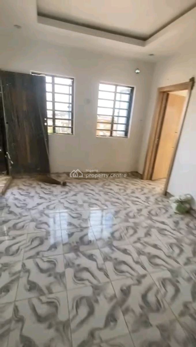 2 Nos of Spacious 2bedroom Upflat  All Room En-suite with for Lease, Aran Orin Street, Ifako, Gbagada, Lagos, Flat / Apartment for Rent