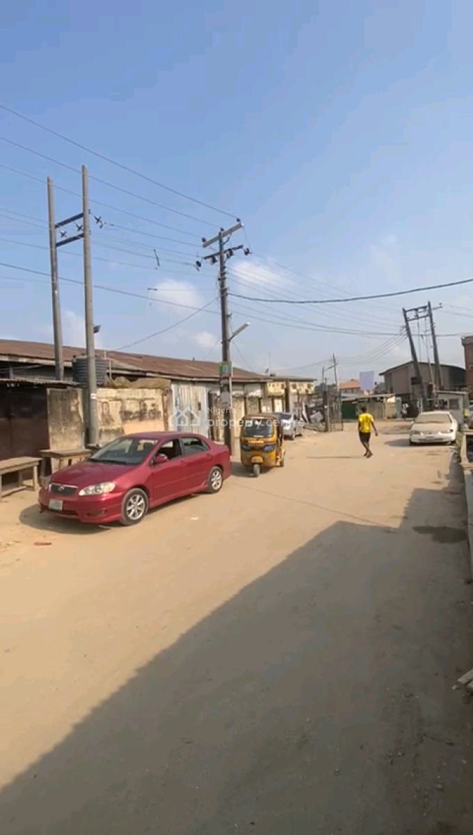 2 Nos of Spacious 2bedroom Upflat  All Room En-suite for Lease, Aran Orin Street, Ifako, Gbagada, Lagos, Flat / Apartment for Sale