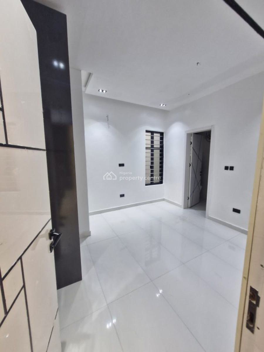 5 Bed House with Bq and Pool, Lagos, Ajah, Lagos, Detached Duplex for Sale