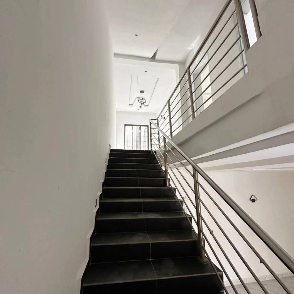 Solid Built 4 Bedroom Terrace Duplex in a Serene Environment, Guzape District, Abuja, Terraced Duplex for Sale