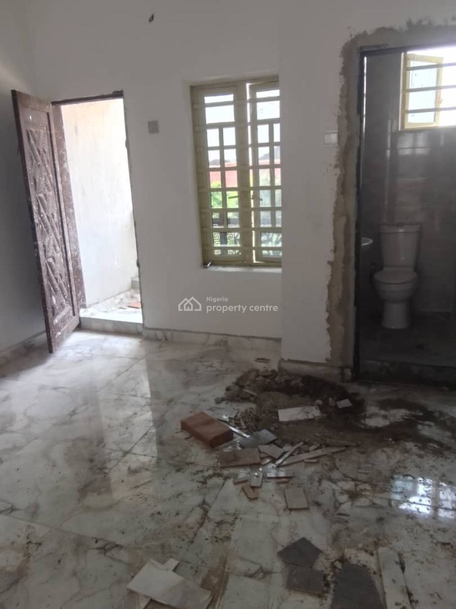 2 Bedroom Flat, Ajah Happy Land Estate, Lekki Phase 2, Lekki, Lagos, Flat / Apartment for Rent