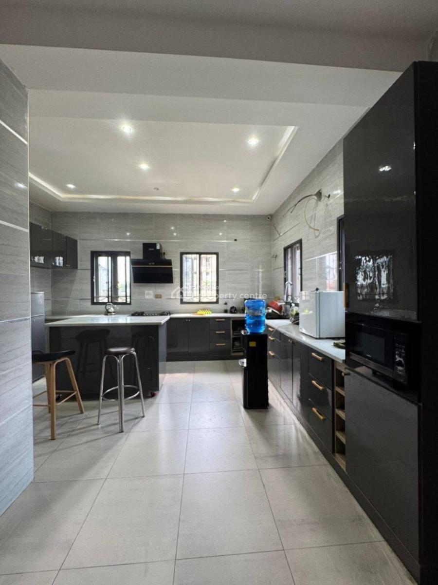 7 Bedroom Duplex with Gate House, Sars Road Port Harcourt, Port Harcourt, Rivers, Detached Duplex for Sale