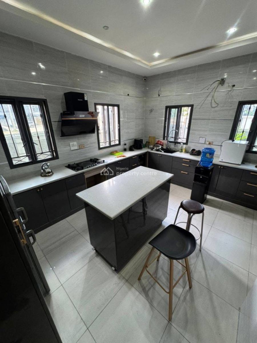 7 Bedroom Duplex with Gate House, Sars Road Port Harcourt, Port Harcourt, Rivers, Detached Duplex for Sale