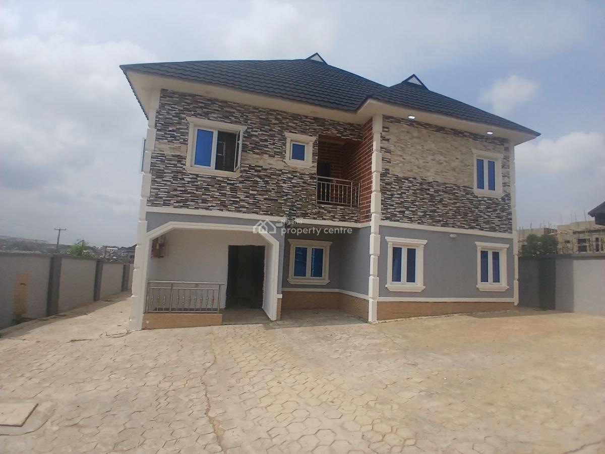 Well Located 4bedroom Duplex, Carlton Gate Estate, Akobo, Ibadan, Oyo, Detached Duplex for Rent