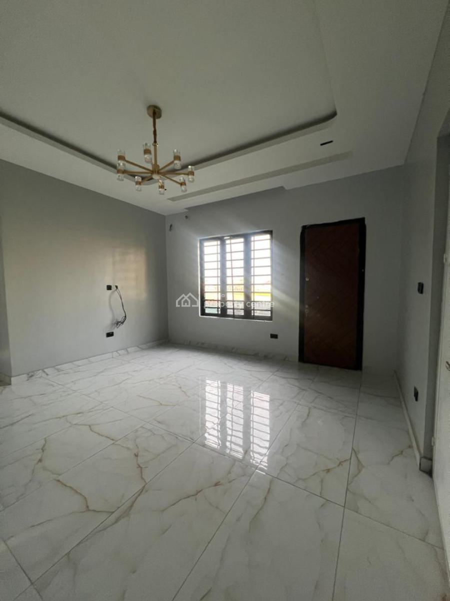 2 Bedroom Apartment, Lekki Phase 1, Lekki, Lagos, Flat / Apartment for Sale