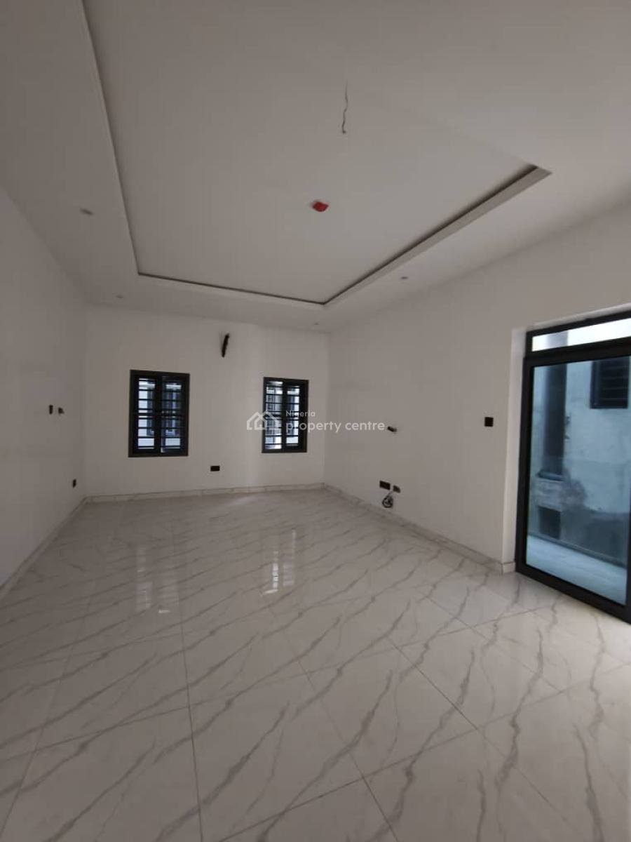 Newly Built Spacious 3bedroom Apartment+ Swimming Pool+ Gym, Lekki Phase 1, Lekki Phase 1, Lekki, Lagos, Flat / Apartment for Sale