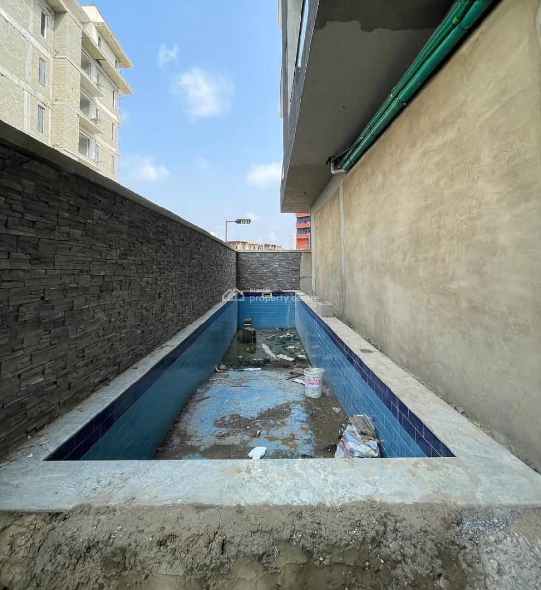 Newly Built Spacious 3bedroom Apartment+ Swimming Pool+ Gym, Lekki Phase 1, Lekki Phase 1, Lekki, Lagos, Flat / Apartment for Sale