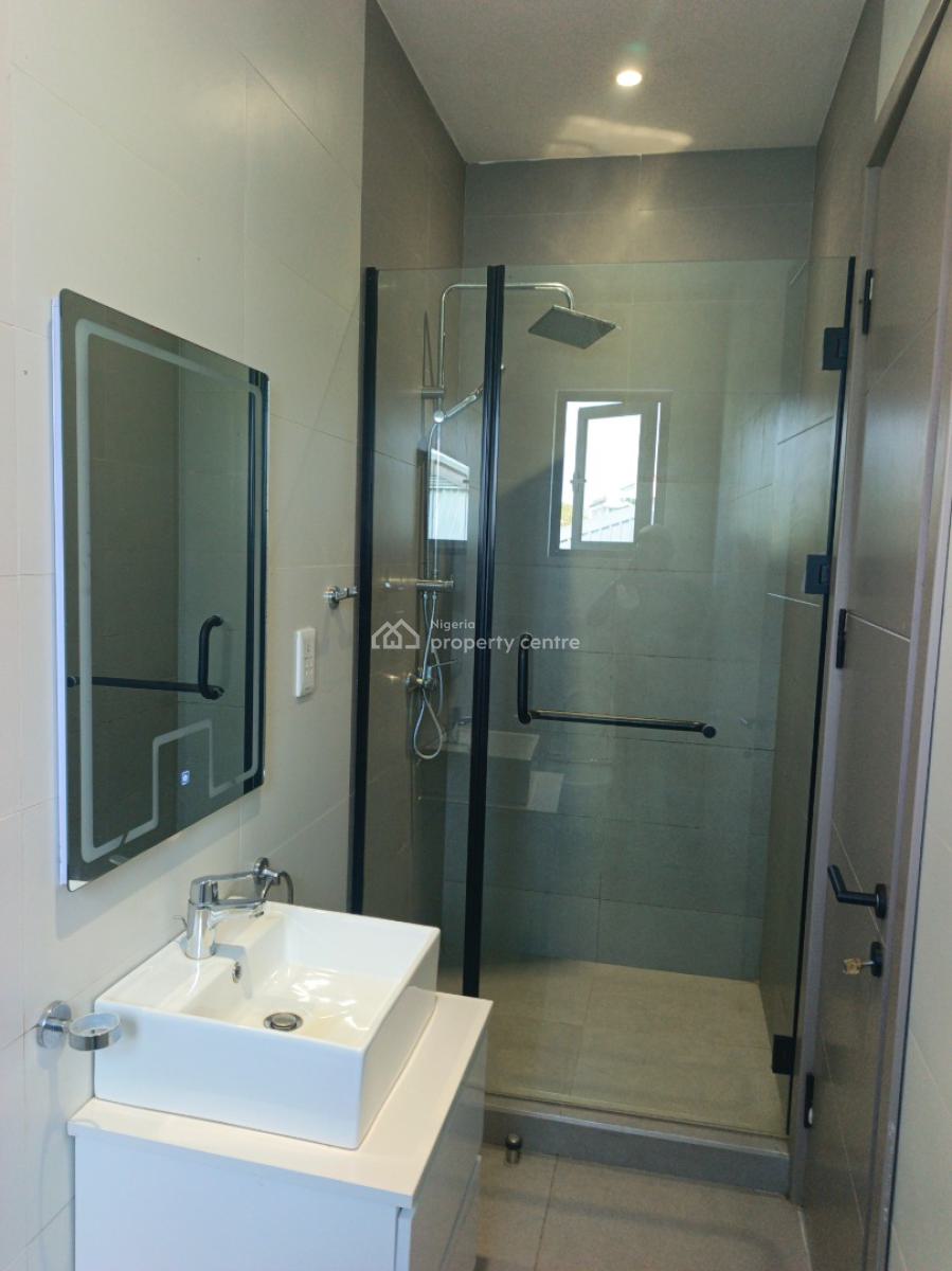 Executive 2 Bedroom Apartment with Bq, Ikoyi, Lagos, Flat / Apartment for Rent