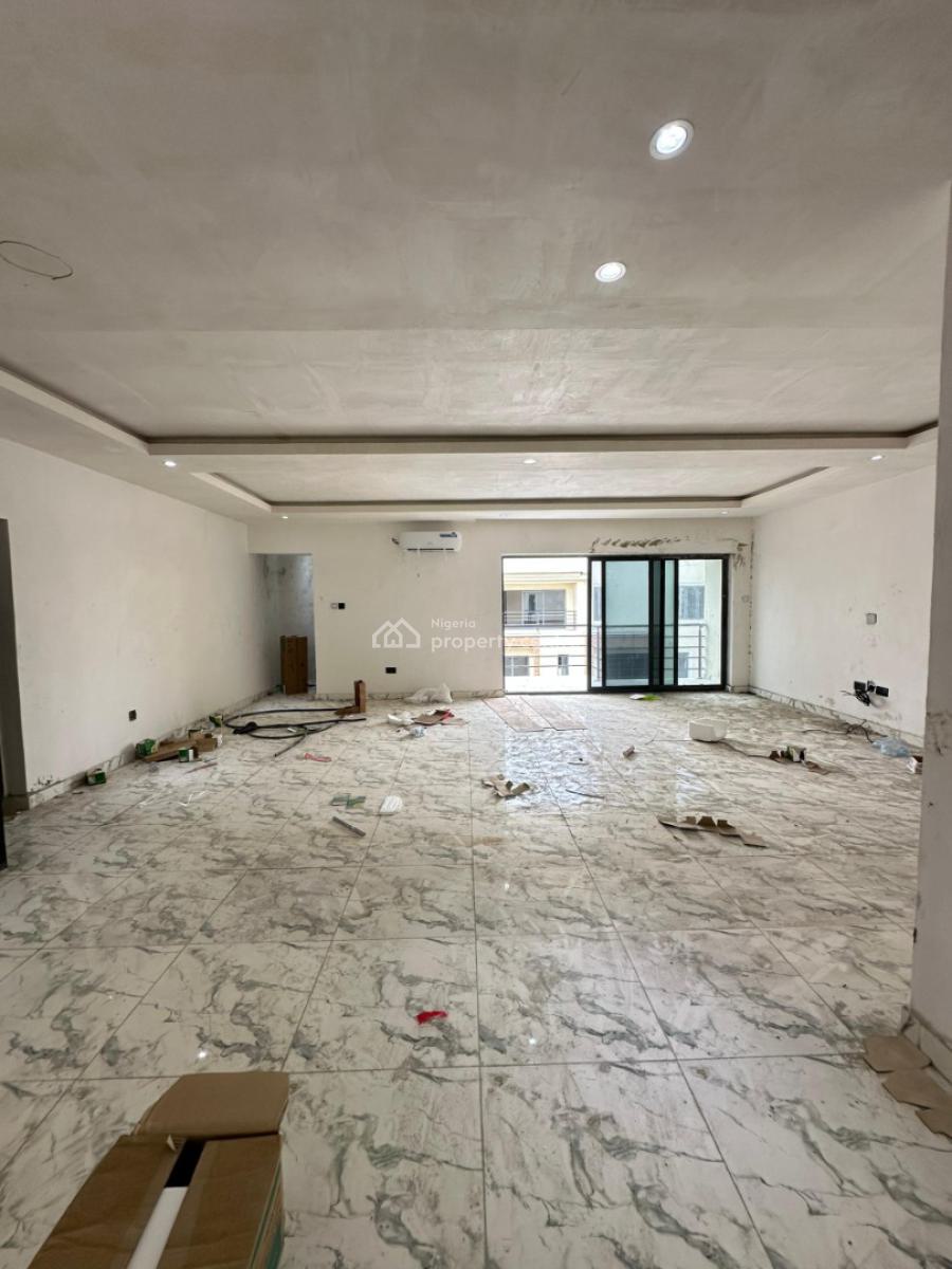 3bedroom Penthouse with Gym and Swimming Pool, Lekki Phase 1, Lekki, Lagos, Flat / Apartment for Rent