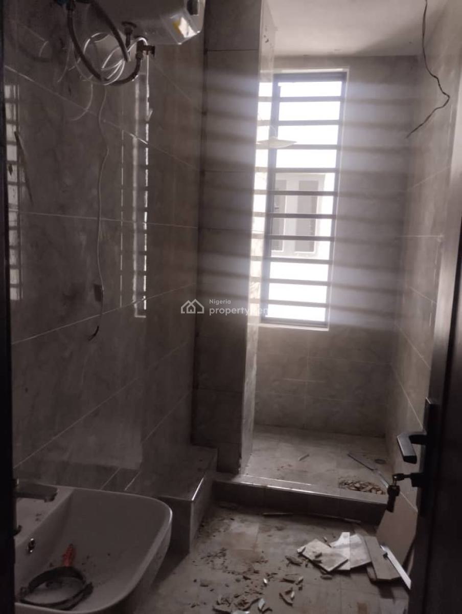 Brand New Fully Serviced 2 Bedroom Flat, Behind Primewater Gardens, Ikate Elegushi, Lekki, Lagos, Flat / Apartment for Sale