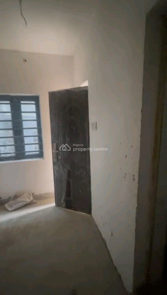 a Newly Built and Standard Roomself Contain, Off Bajulaye Road, Shomolu, Lagos, Self Contain (single Rooms) for Rent