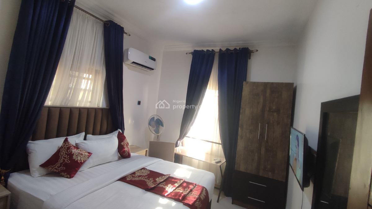 Luxury 2 Bedroom Apartment, Secured Location, Ibeju Lekki, Lagos, Flat / Apartment Short Let