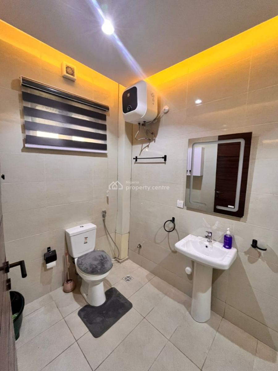 Luxury 4 Bedroom Apartment, Yemi Adetayo Street, Illasan Ikate Lekk, Lekki Phase 1, Lekki, Lagos, Flat / Apartment Short Let