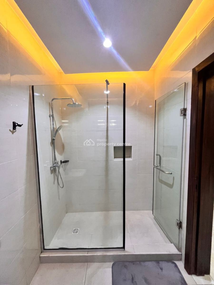 Luxury 4 Bedroom Apartment, Yemi Adetayo Street, Illasan Ikate Lekk, Lekki Phase 1, Lekki, Lagos, Flat / Apartment Short Let