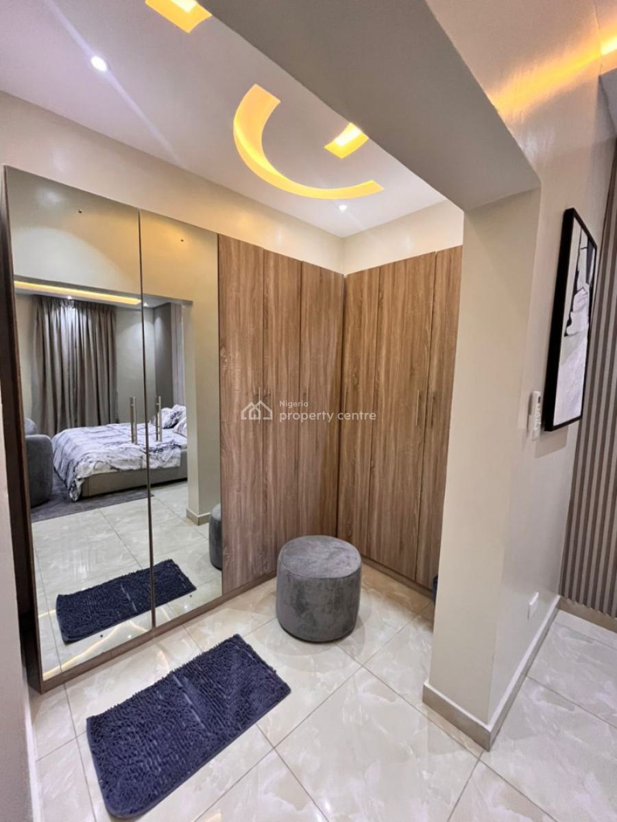 Luxury 4 Bedroom Apartment, Yemi Adetayo Street, Illasan Ikate Lekk, Lekki Phase 1, Lekki, Lagos, Flat / Apartment Short Let