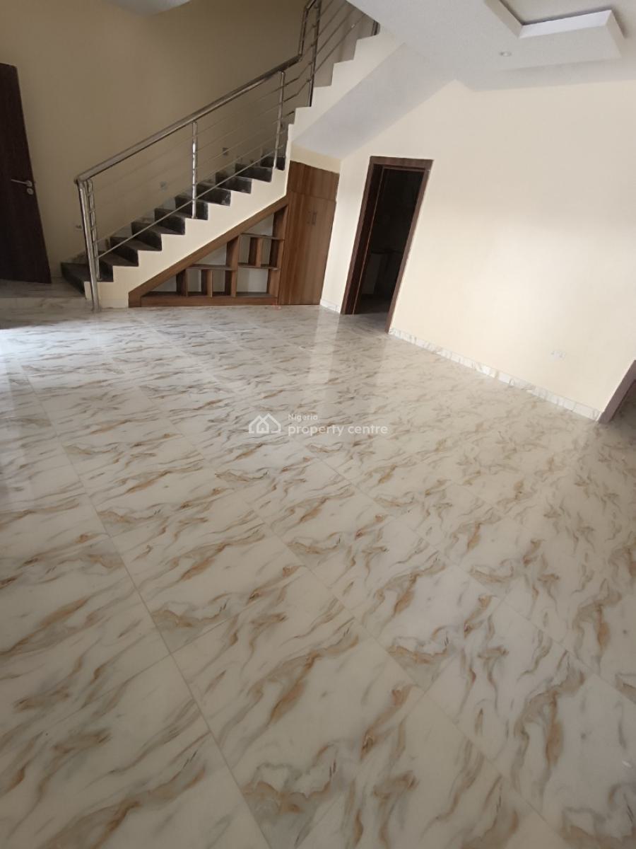 a Standard 3bedroom Duplex, Pepperoni Abraham Adesunya, Lekki Phase 2, Lekki, Lagos, Terraced Duplex for Rent