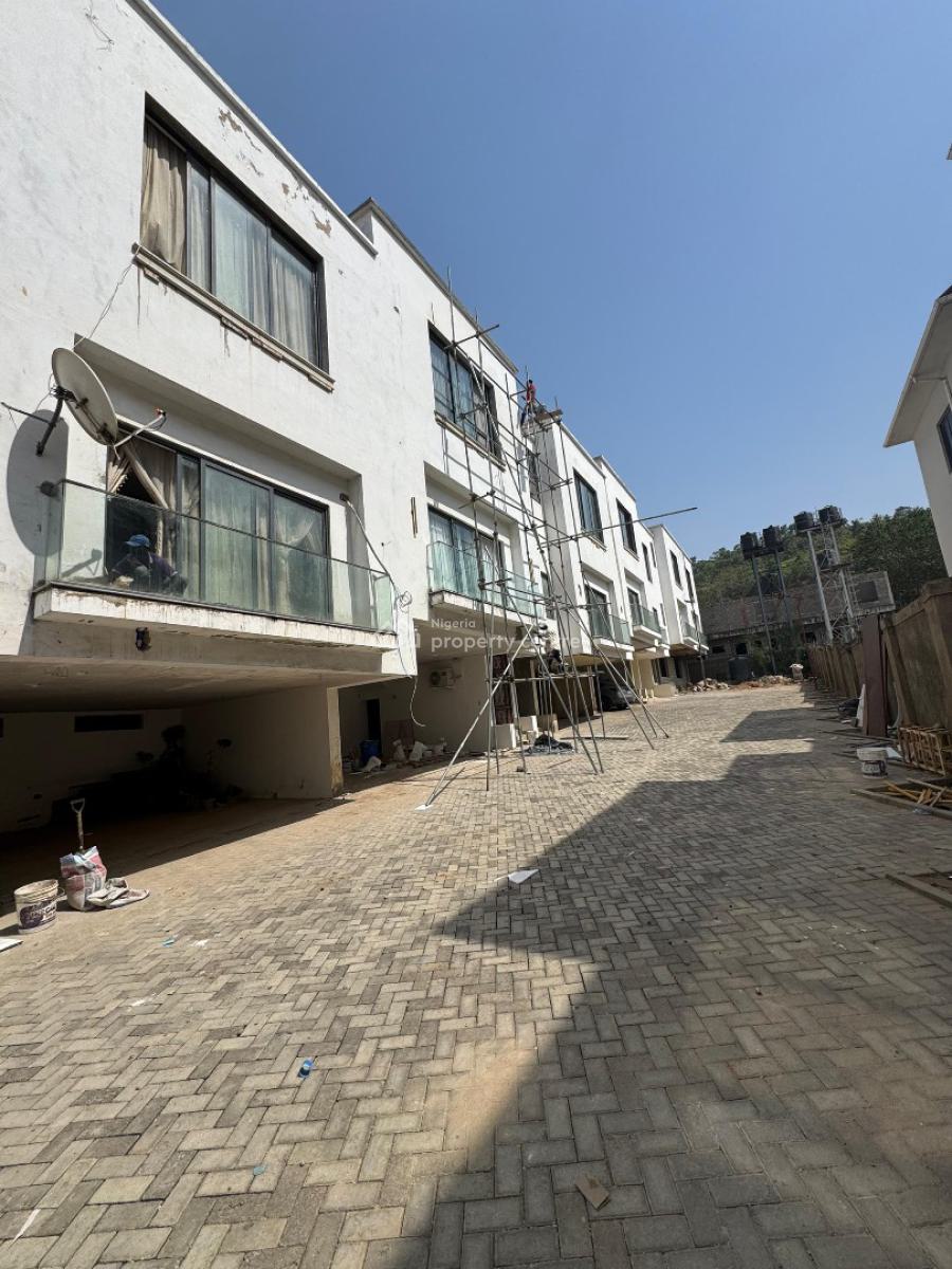 4 Bedroom Terrace Duplex with Bq, Guzape District, Abuja, Terraced Duplex for Sale