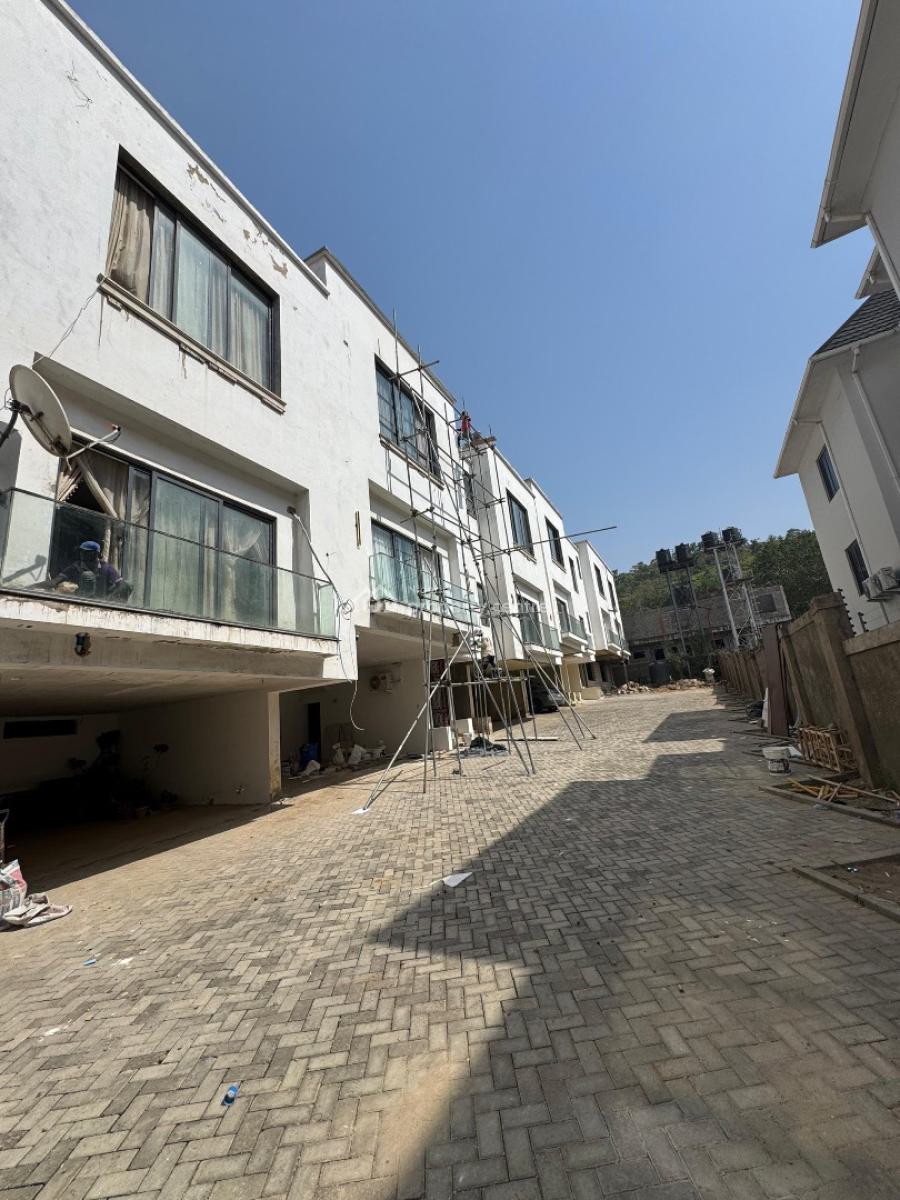 4 Bedroom Terrace Duplex with Bq, Guzape District, Abuja, Terraced Duplex for Sale
