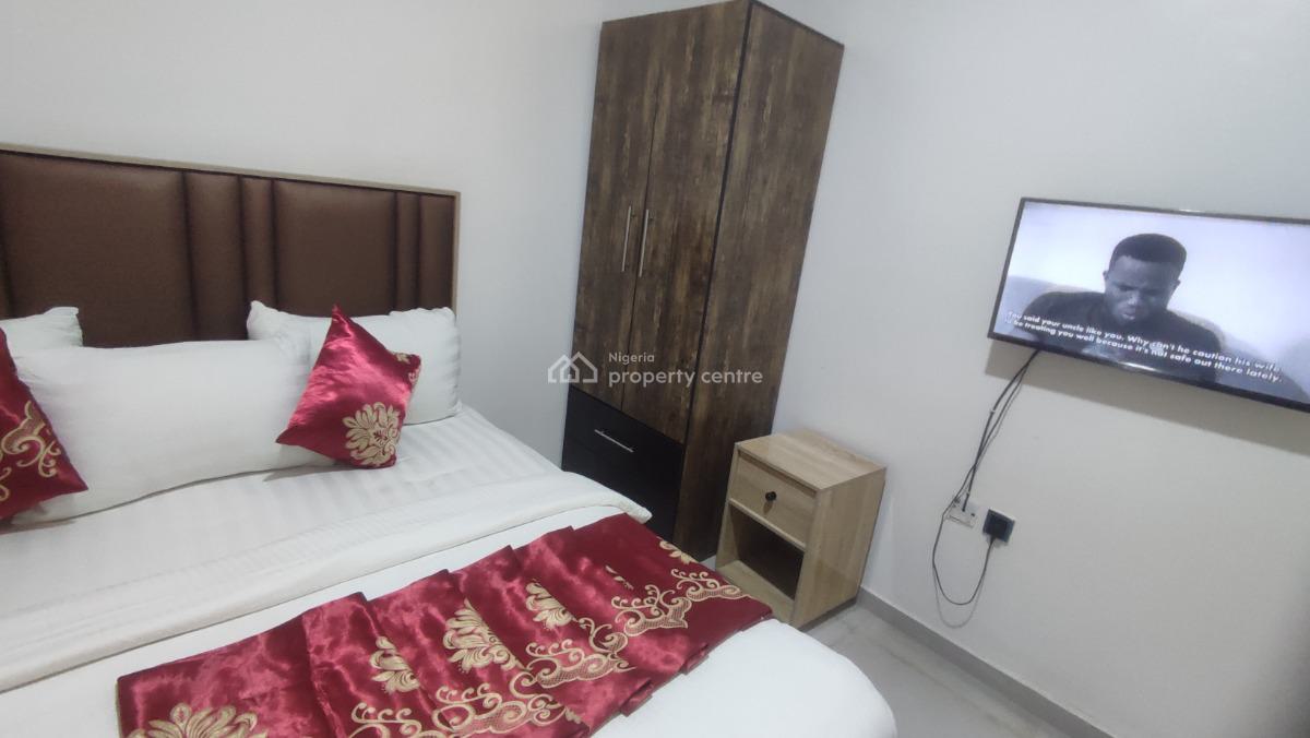 Exquisite One Bedroom Apartment, Secured Location, Ibeju Lekki, Lagos, Mini Flat (room and Parlour) Short Let