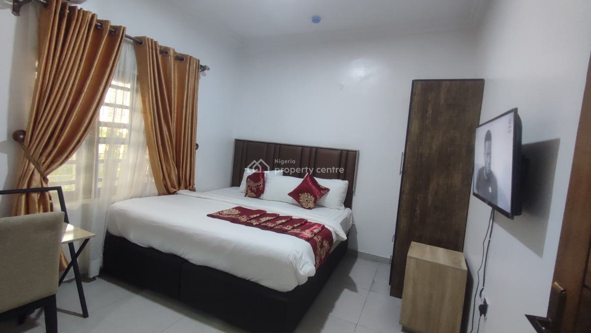 Exquisite One Bedroom Apartment, Secured Location, Ibeju Lekki, Lagos, Mini Flat (room and Parlour) Short Let