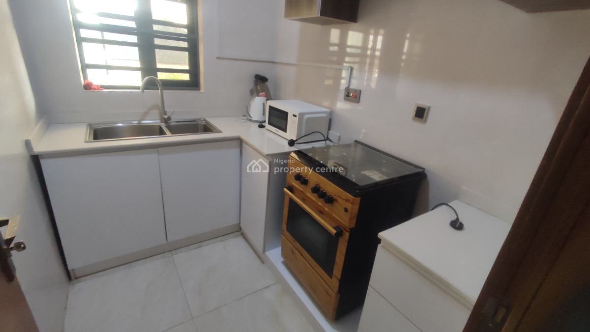 Exquisite One Bedroom Apartment, Secured Location, Ibeju Lekki, Lagos, Mini Flat (room and Parlour) Short Let