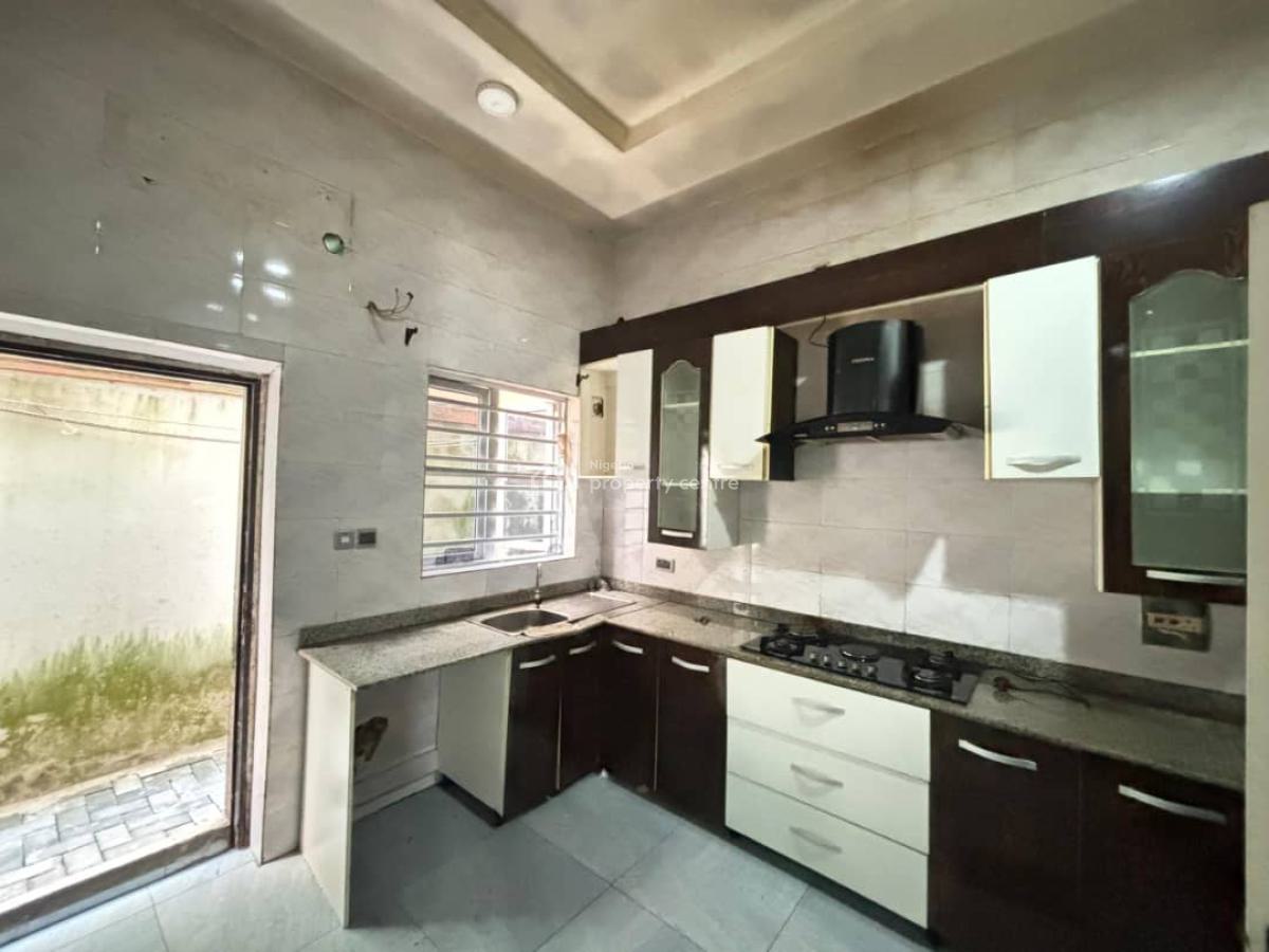 Newly Renovated 4 Bedrooms Terrace Duplex at Orchid Road, Lekki., Lekki, Lekki, Lagos, Terraced Duplex for Rent