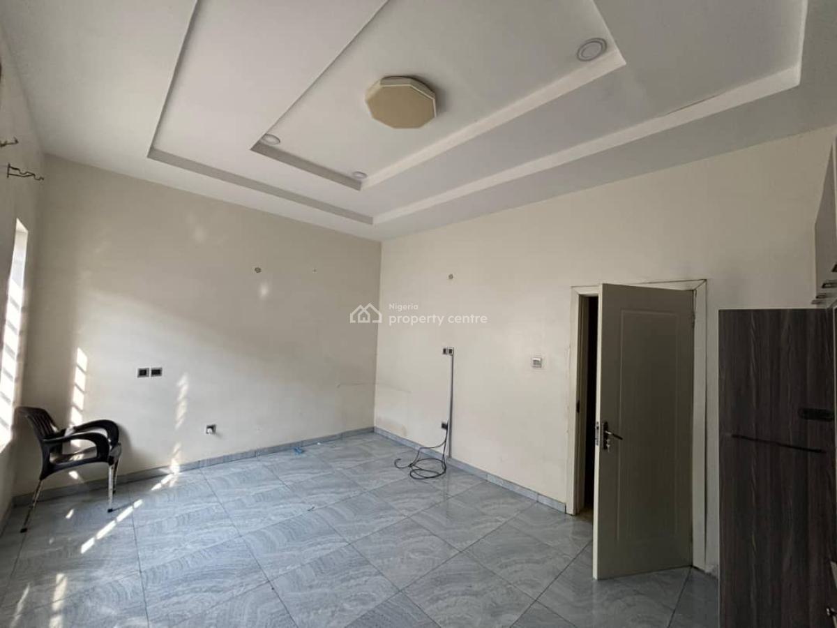 Newly Renovated 4 Bedrooms Terrace Duplex at Orchid Road, Lekki., Lekki, Lekki, Lagos, Terraced Duplex for Rent