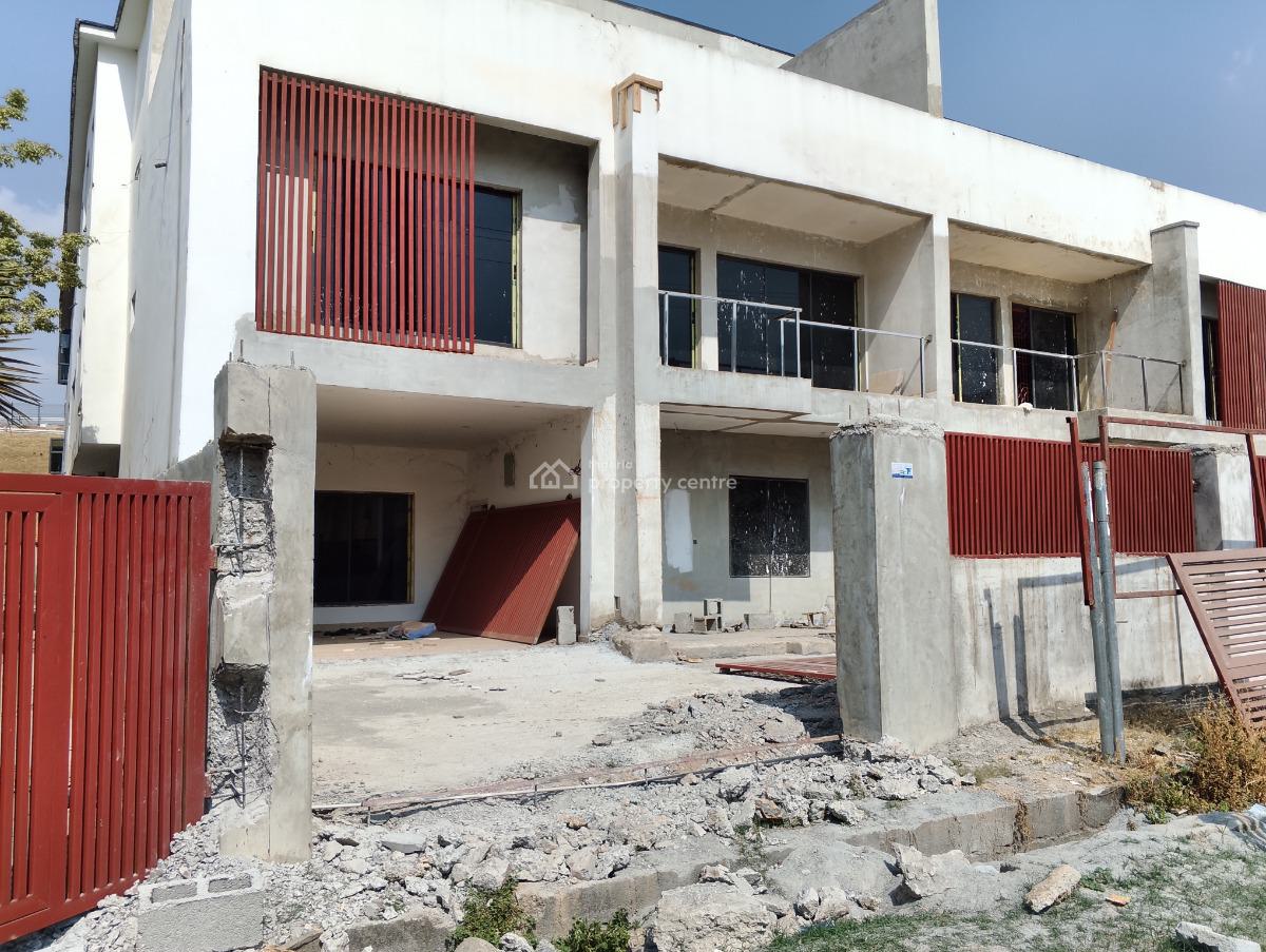 5 Bedrooms Semi-detached Duplex, Mahmood Halilu Street, Katampe, Abuja, Semi-detached Duplex for Sale