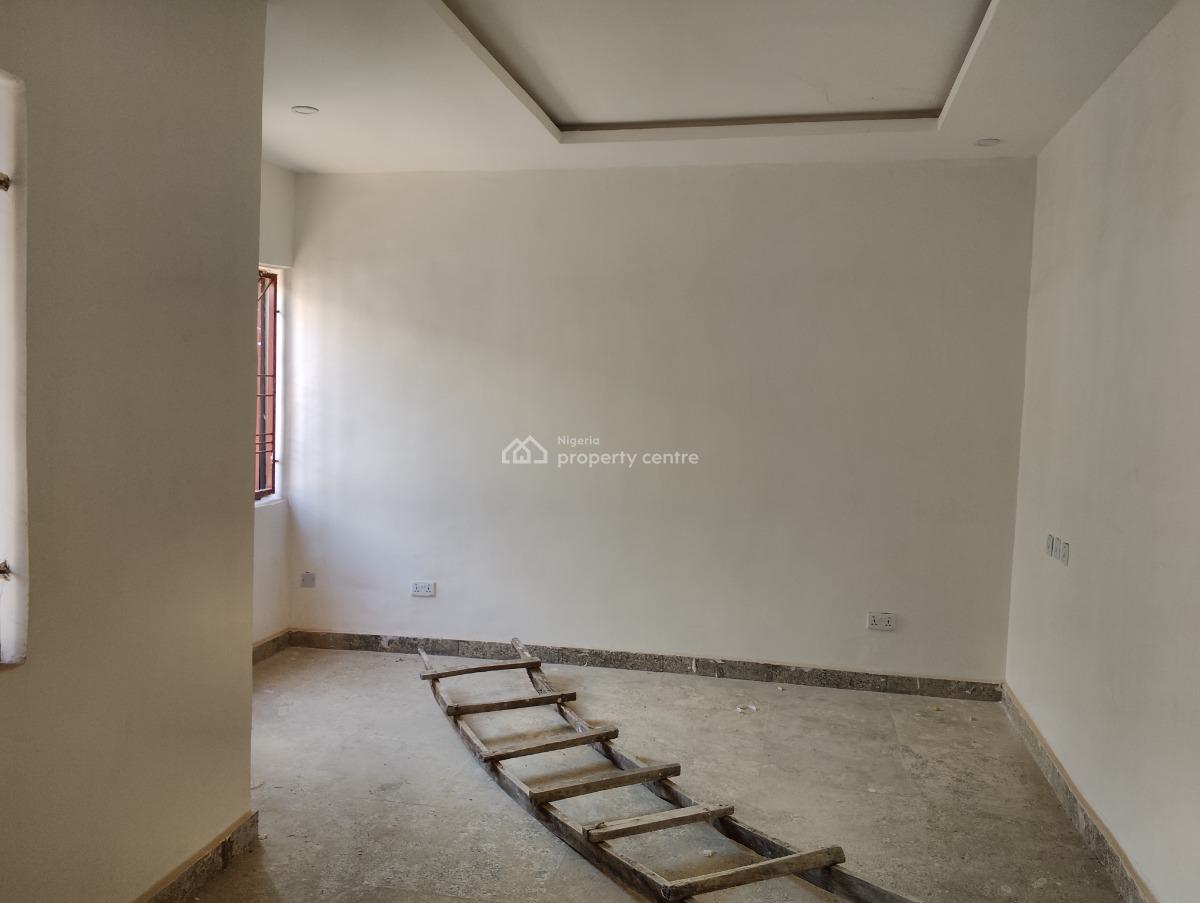 5 Bedrooms Semi-detached Duplex, Mahmood Halilu Street, Katampe, Abuja, Semi-detached Duplex for Sale