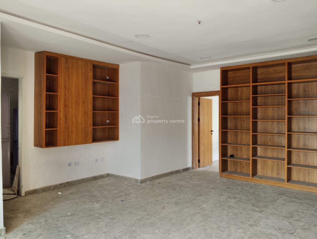 5 Bedrooms Semi-detached Duplex, Mahmood Halilu Street, Katampe, Abuja, Semi-detached Duplex for Sale