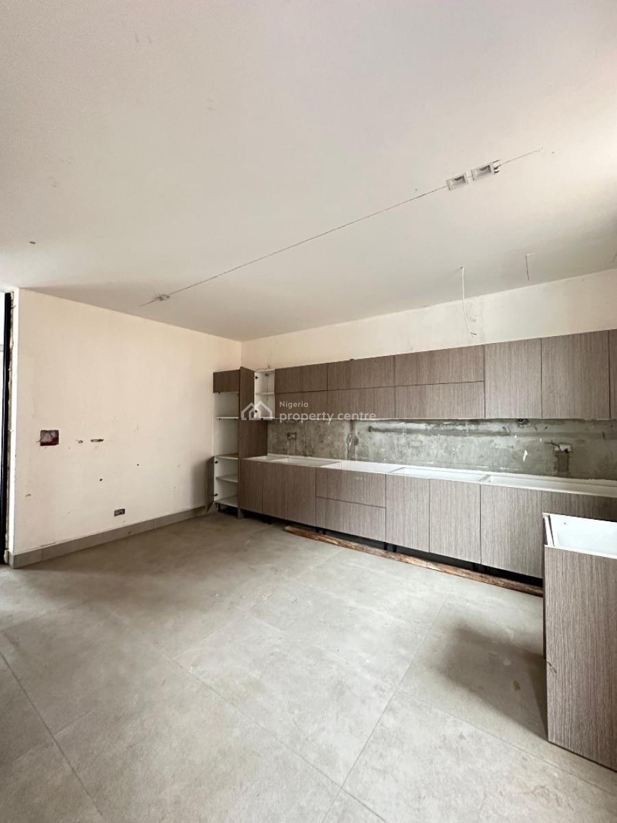 4 Bedroom Maisonette with Elevator, Swimming Pool, Gym, and Bq, Lekki Phase 1, Lekki, Lagos, Flat / Apartment for Sale