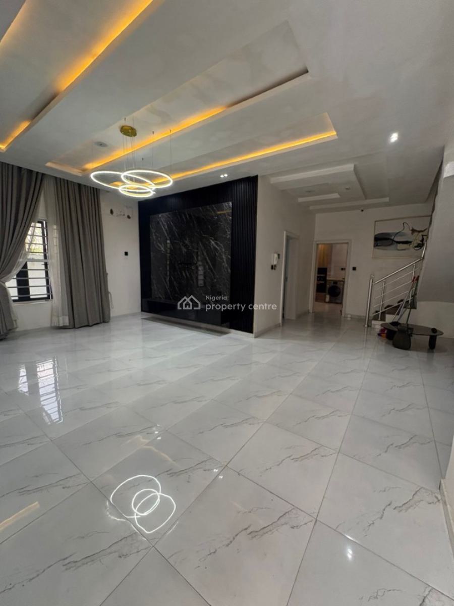 Well Maintained 4 Bedroom Detached, Chevron Alternative, Lekki, Lagos, Detached Duplex for Rent