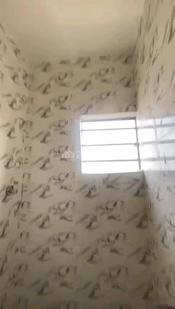 Newly Built Spacious 2bedrm Upflat, Aran Orin Street, Ifako, Gbagada, Lagos, Flat / Apartment for Rent