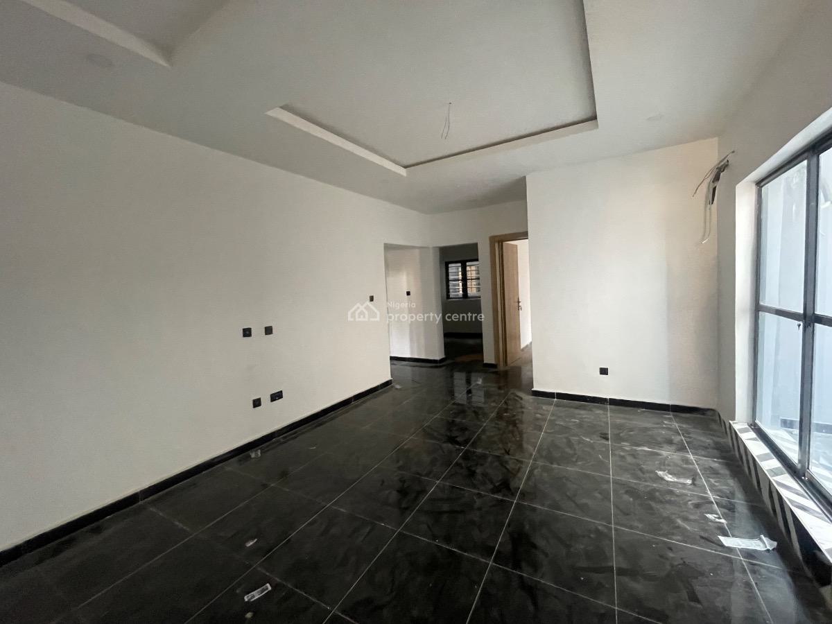 Standard 2 Bedroom Flat, Ologolo, Ologolo, Lekki, Lagos, Flat / Apartment for Sale